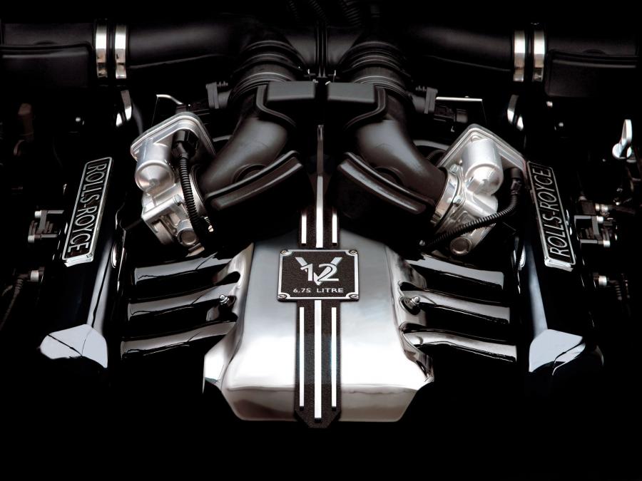 Rolls-Royce Phantom 2003 года  (фото 2 из 23)